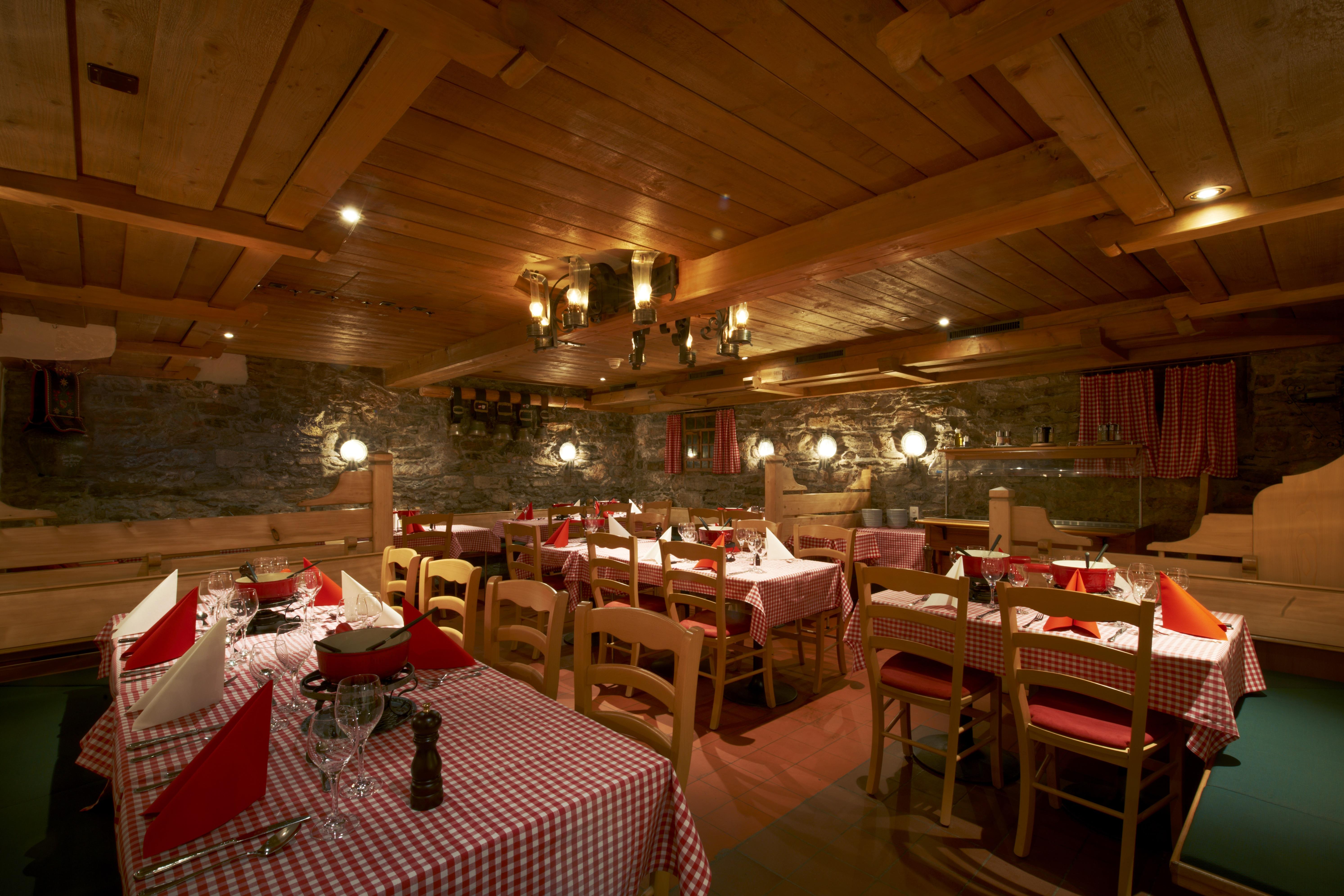 Derby Swiss Quality Hotel Grindelwald Restaurante foto